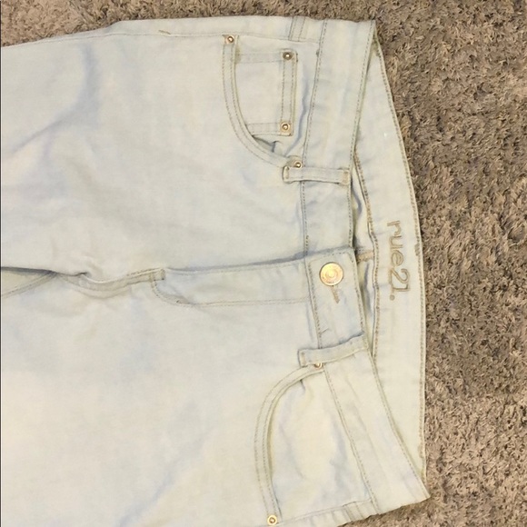 Jeans - Picture 2 of 3